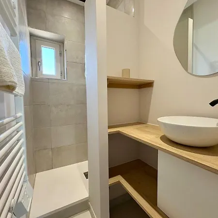 Nes - T1 Bis 1 Lit 1 Salle De Bain *